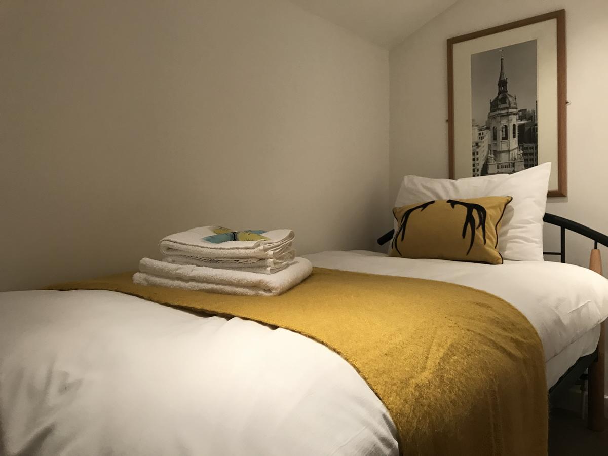Riverbank Stay London Luaran gambar